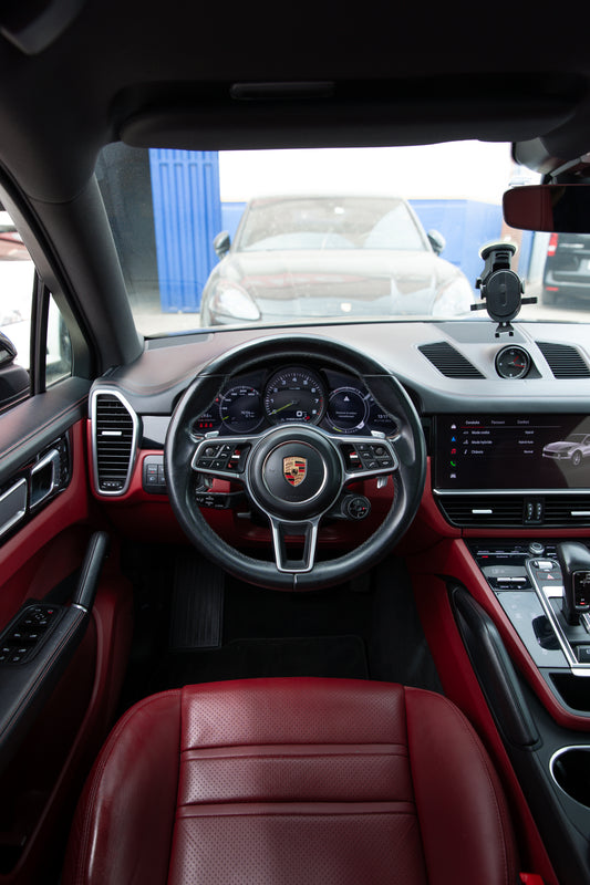 Porsche Cayenne – 2023- 75000 km