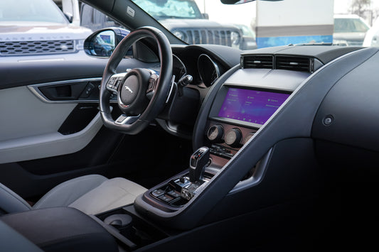 Jaguar F-Type P300 – 2019 – 18 000 km ( vendu )