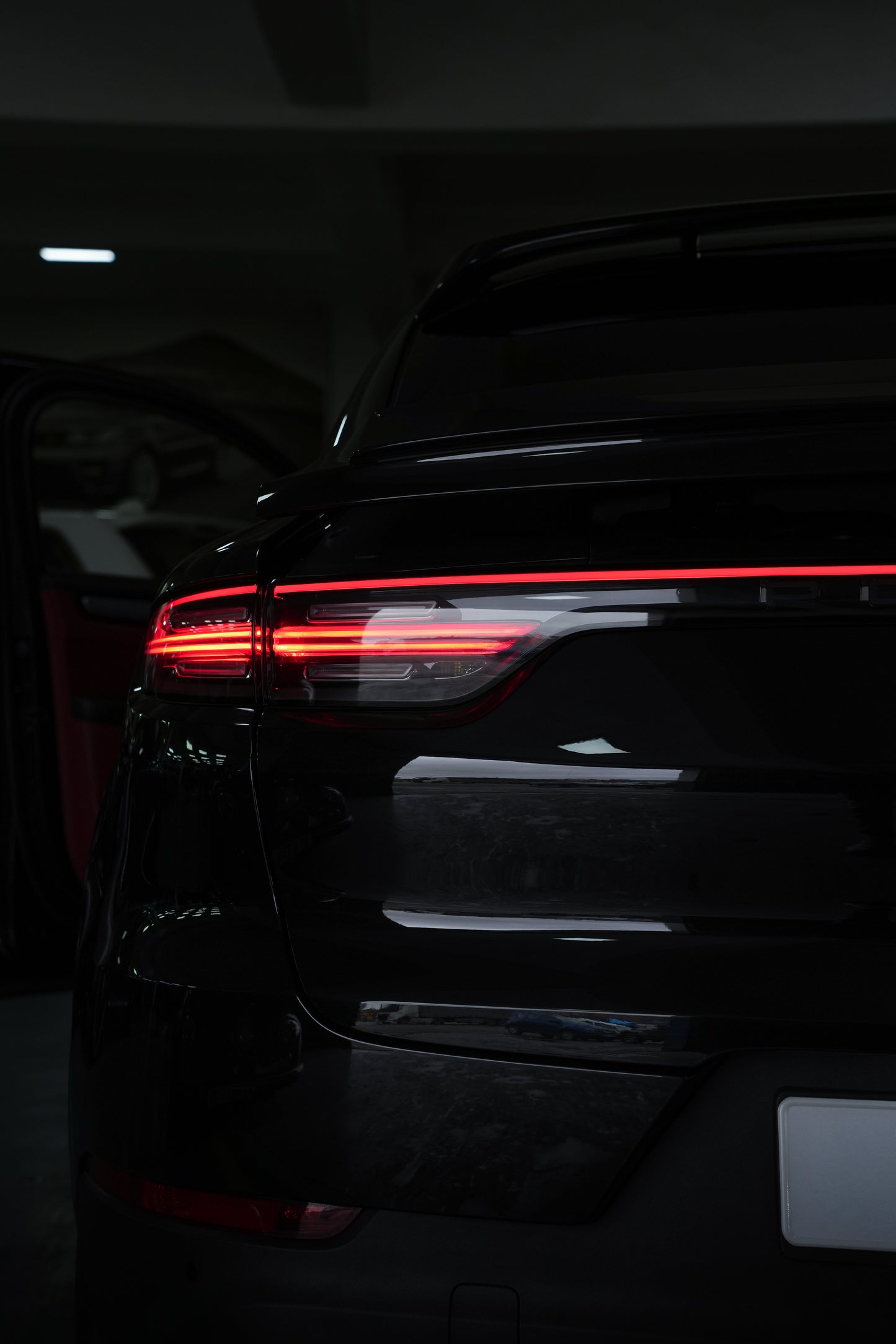 Porsche Cayenne Hybride Platinum Edition – 2023