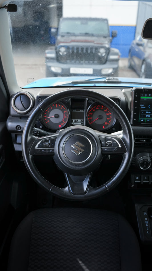Suzuki Jimny – 2023 – 105 000 km
