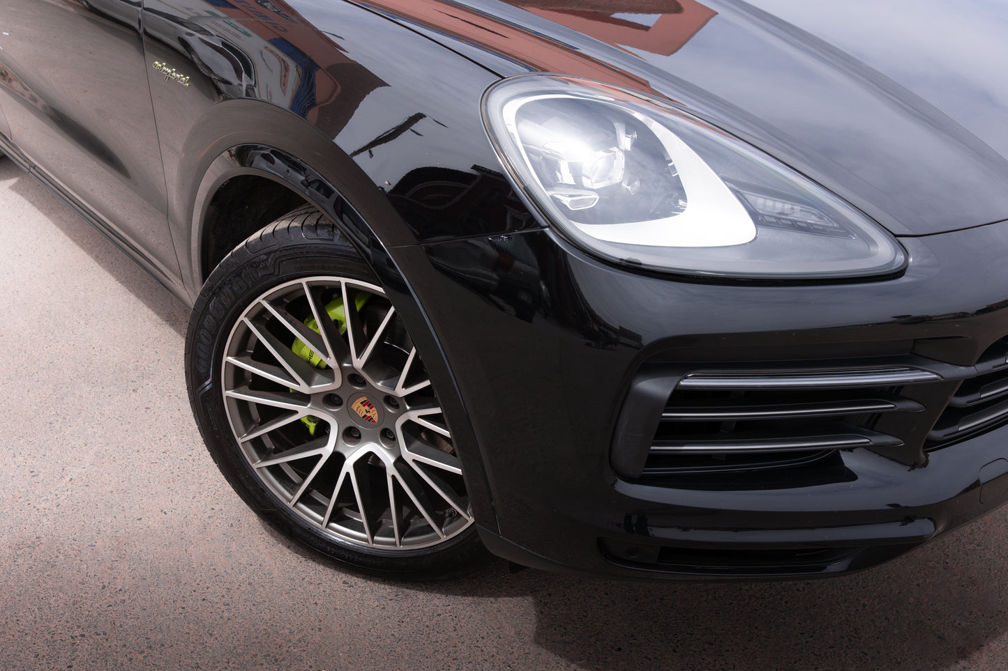 Porsche Cayenne – 2023- 75000 km