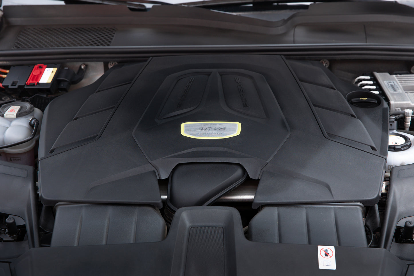Porsche Cayenne – 2023- 75000 km