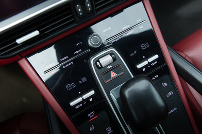 Porsche Cayenne – 2023- 75000 km