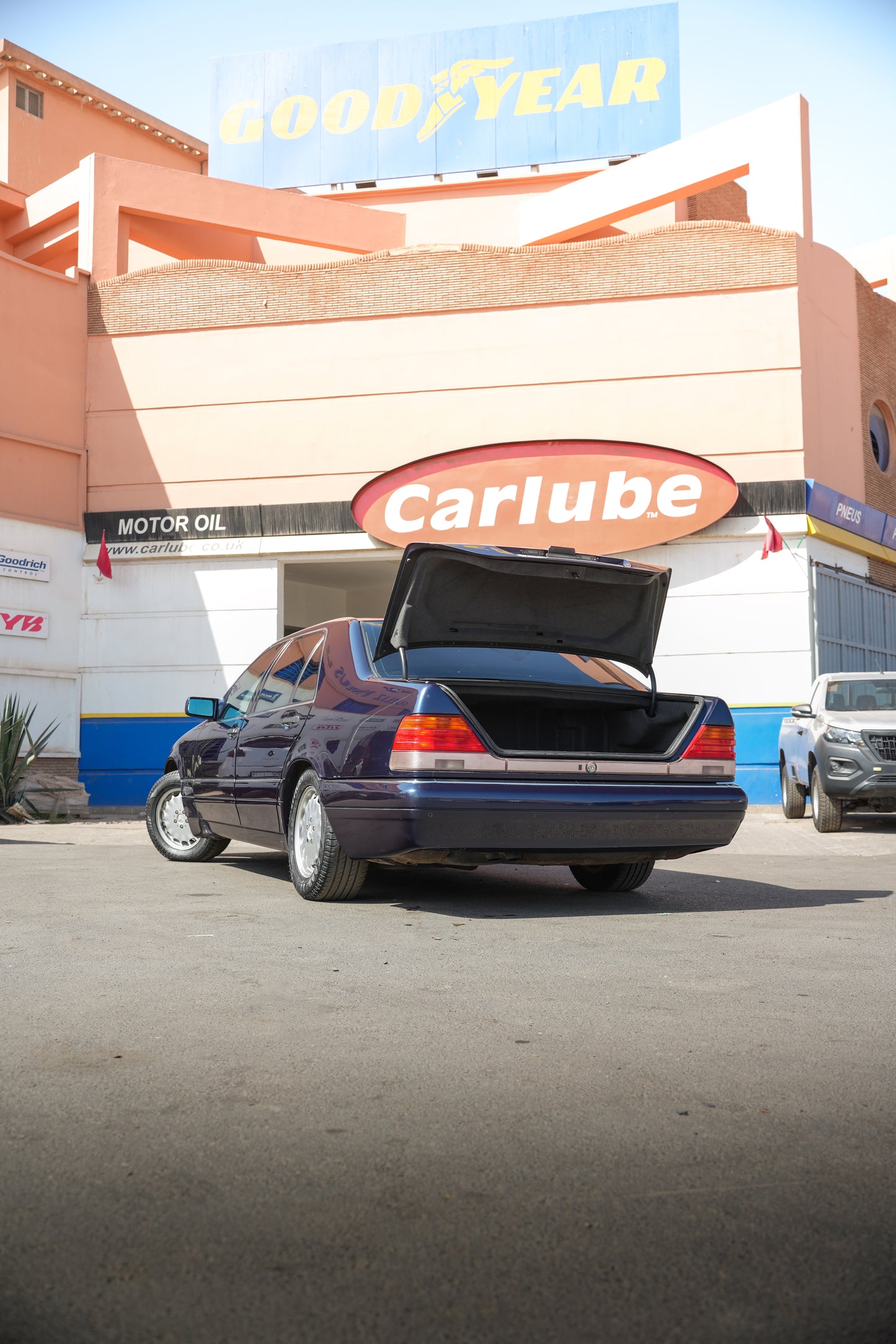 Mercedes-Benz Classe S (W140) v6 320I , 110 000 km