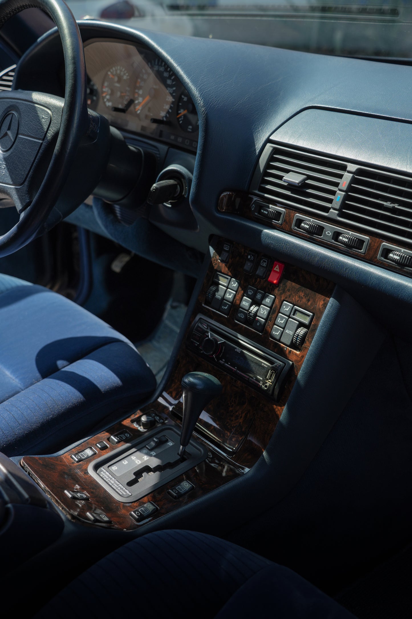 Mercedes-Benz Classe S (W140) v6 320I , 110 000 km