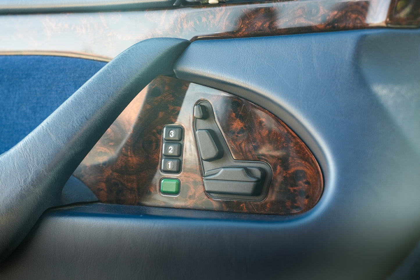 Mercedes-Benz Classe S (W140) v6 320I , 110 000 km