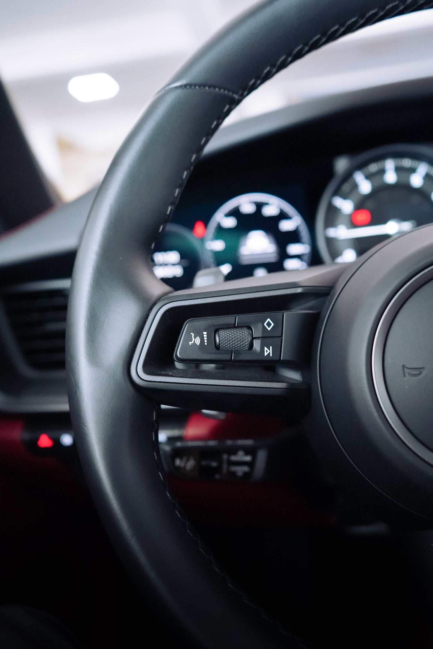 Porsche 911 Carrera 4S –dec 2023 – 3 000 km