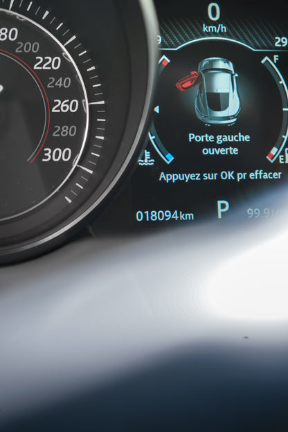 Jaguar F-Type P300 – 2019 – 18 000 km ( vendu )