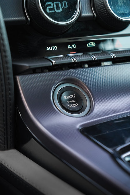 Jaguar F-Type P300 – 2019 – 18 000 km ( vendu )