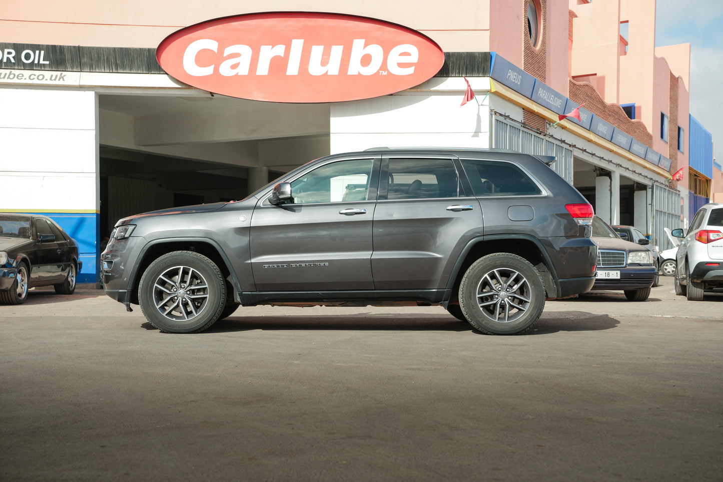Jeep Grand Cherokee - 2018 - 114 000