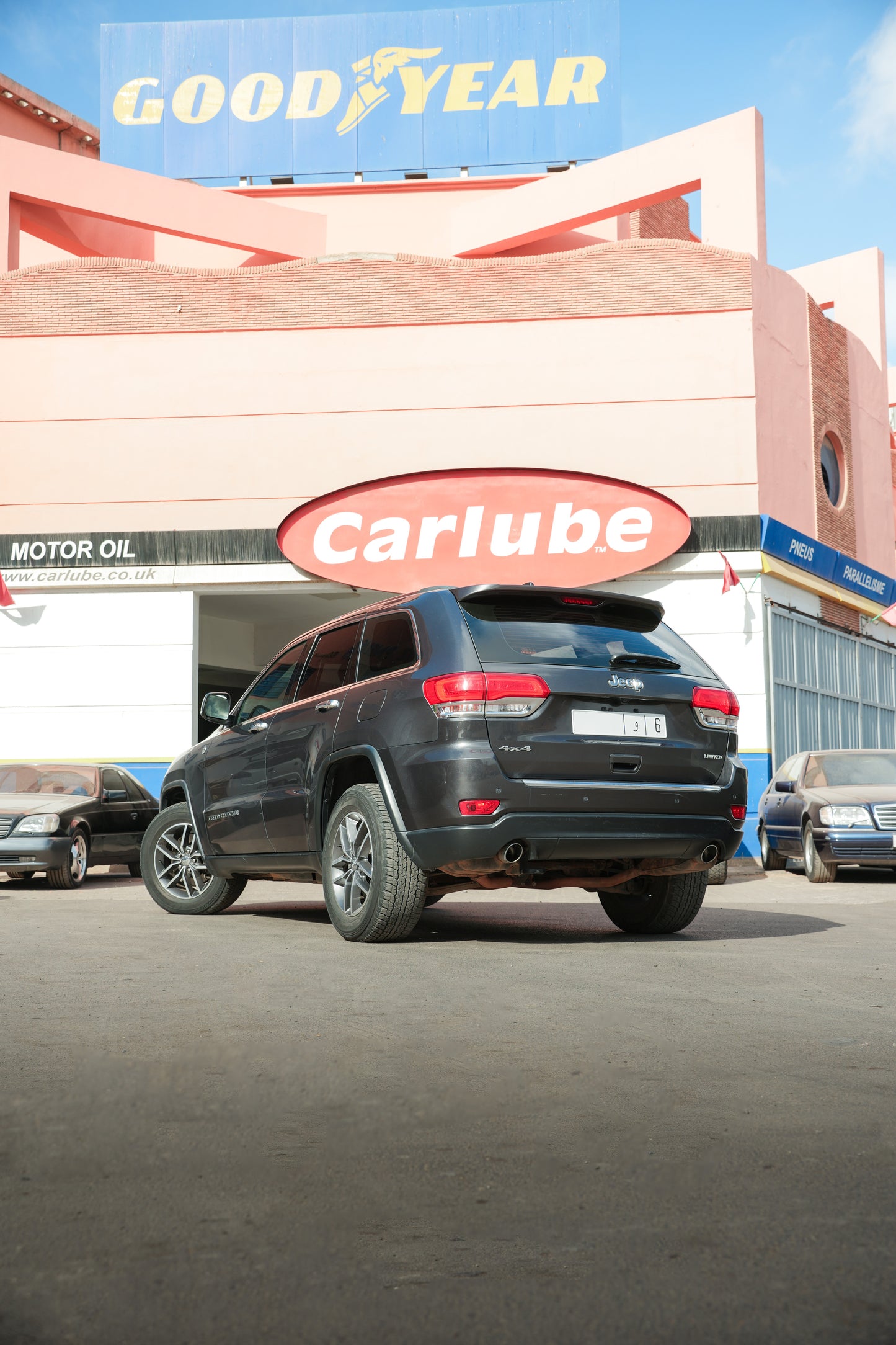 Jeep Grand Cherokee - 2018 - 114 000