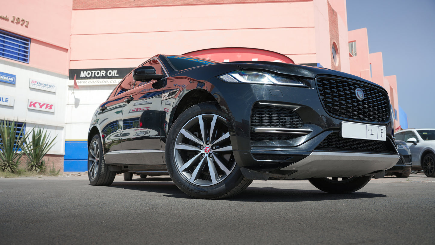 Jaguar F-PACE – 2022