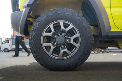 Suzuki Jimny 2021 (Pneu goodrich)