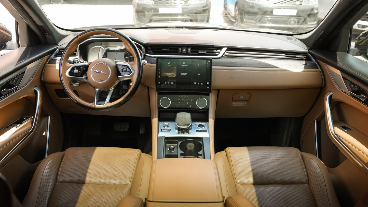 Jaguar F-PACE – 2022