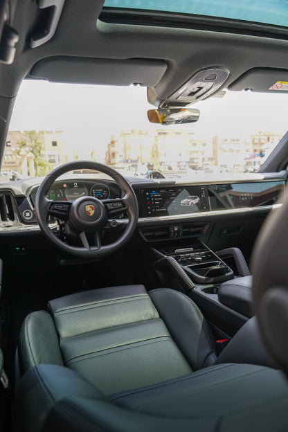 Porsche cayenne s SUV - 2024 dw 2025 -26 000 km