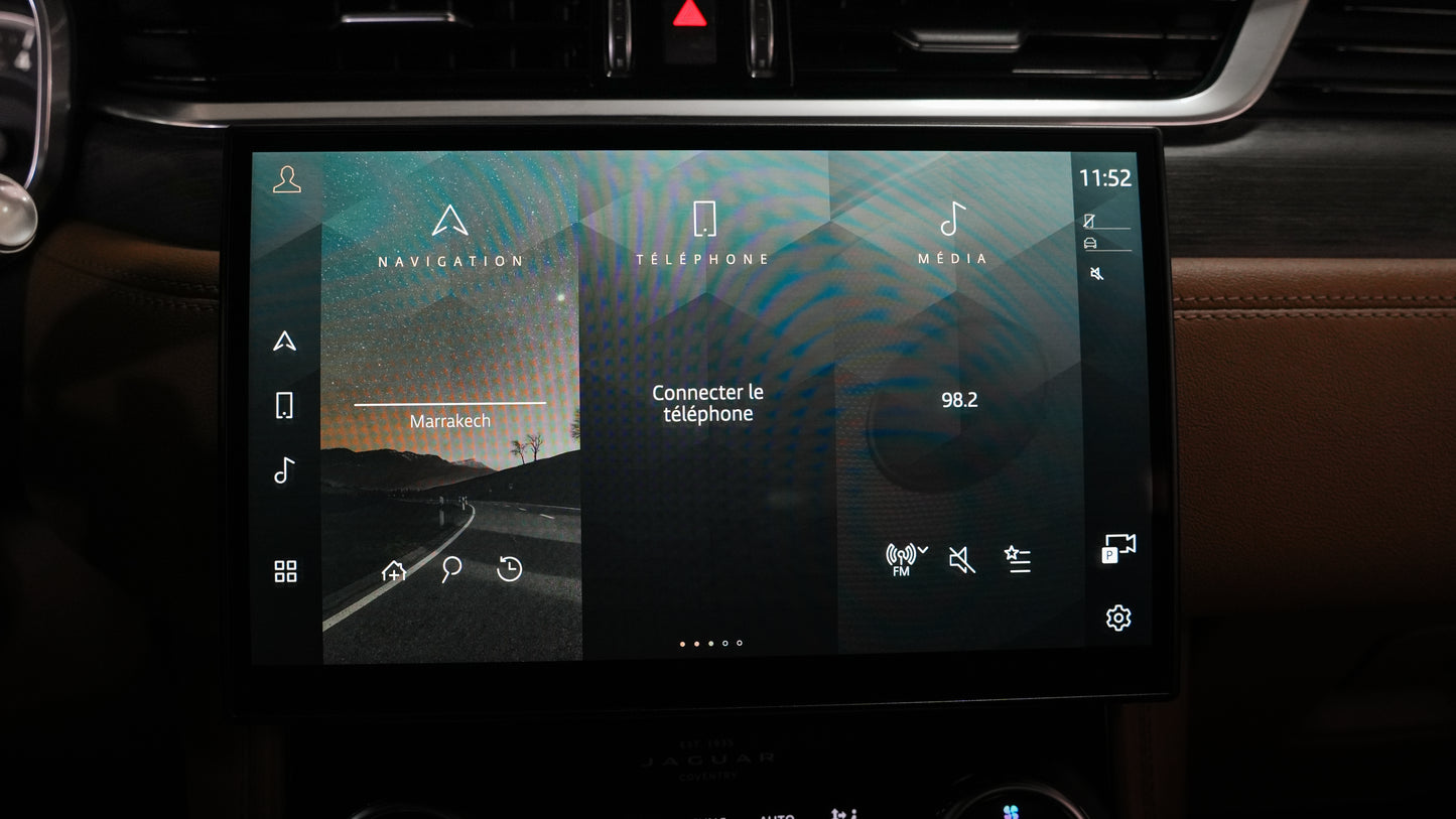 Jaguar F-PACE – 2022