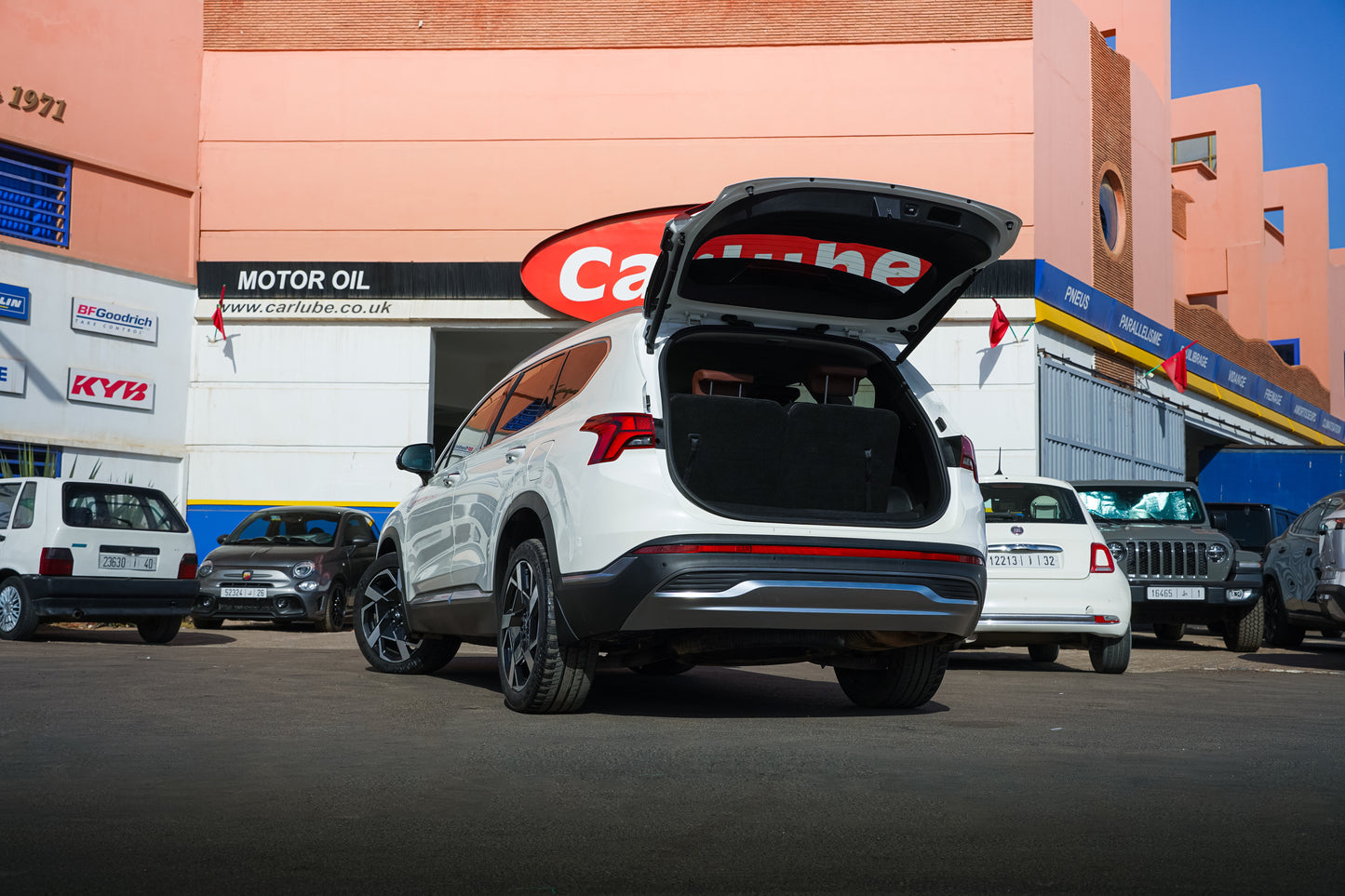 hyundai santa fe 2022 7 places