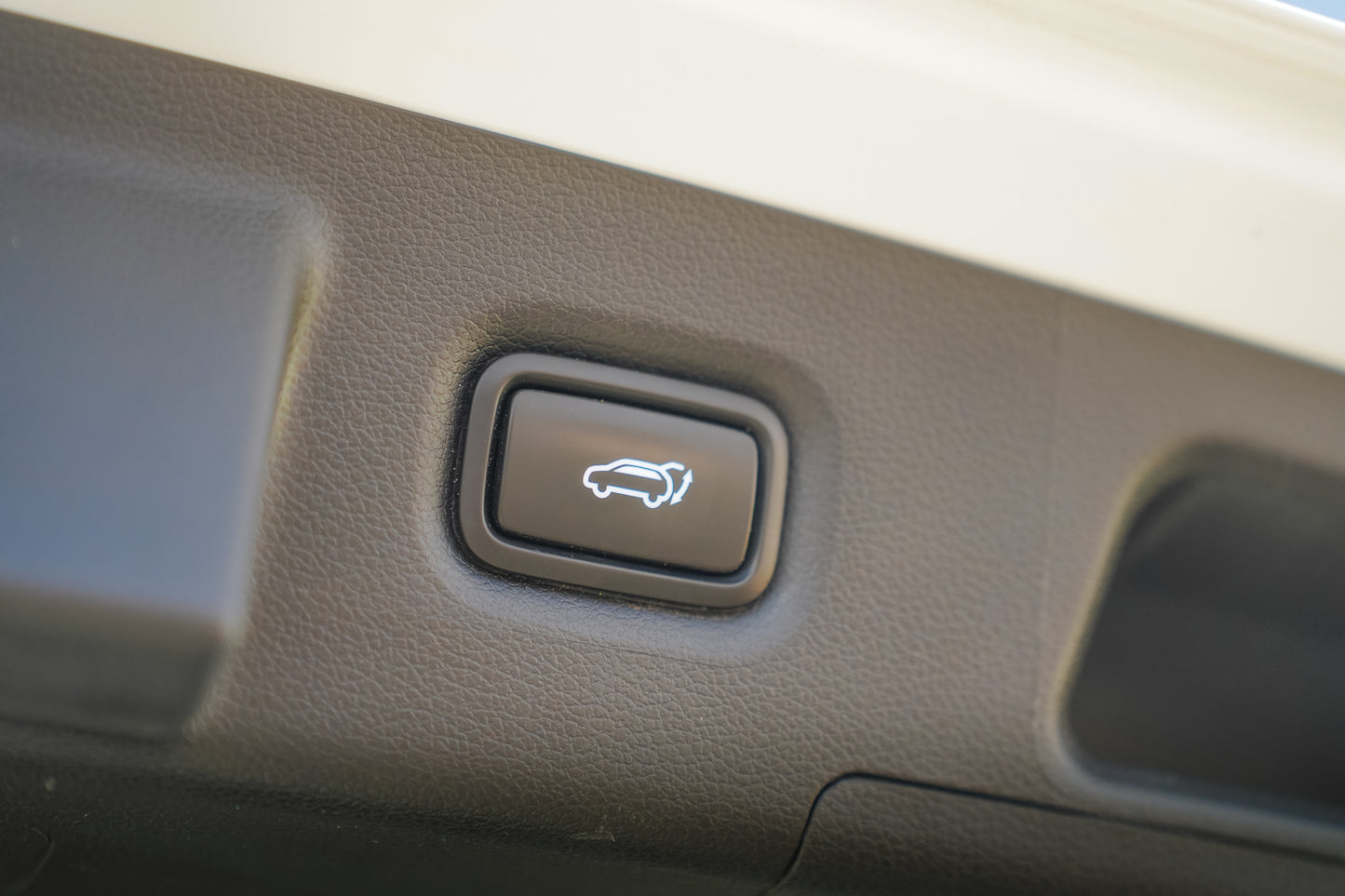 hyundai santa fe 2022 7 places