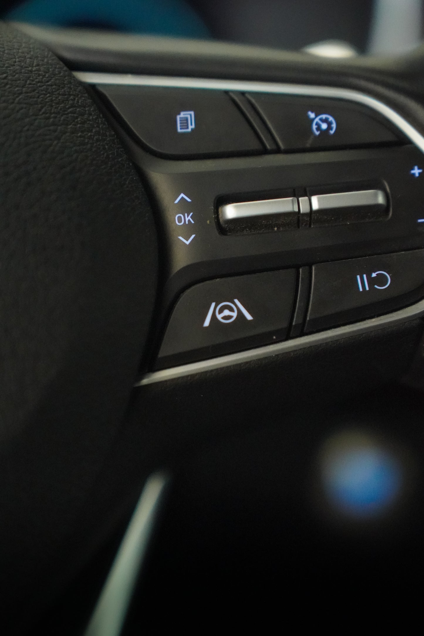 hyundai santa fe 2022 7 places