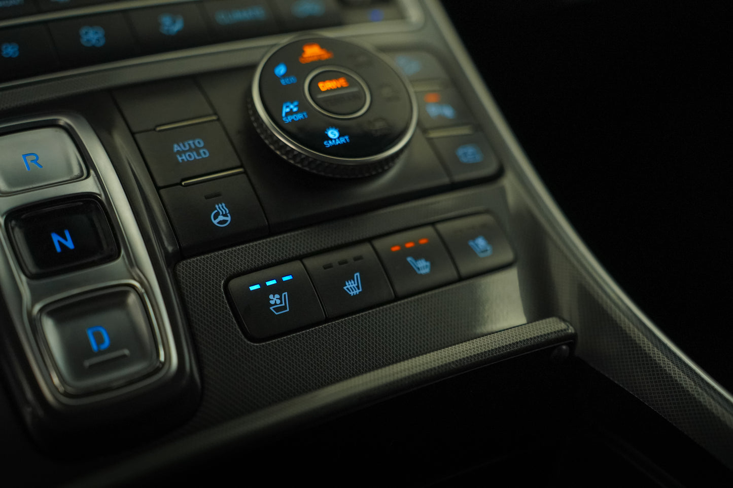 hyundai santa fe 2022 7 places