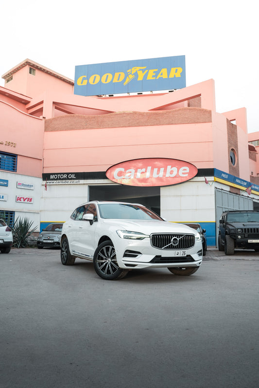 Volvo XC60 Hybrid T8 AWD 2022 Full Options 37 000 km