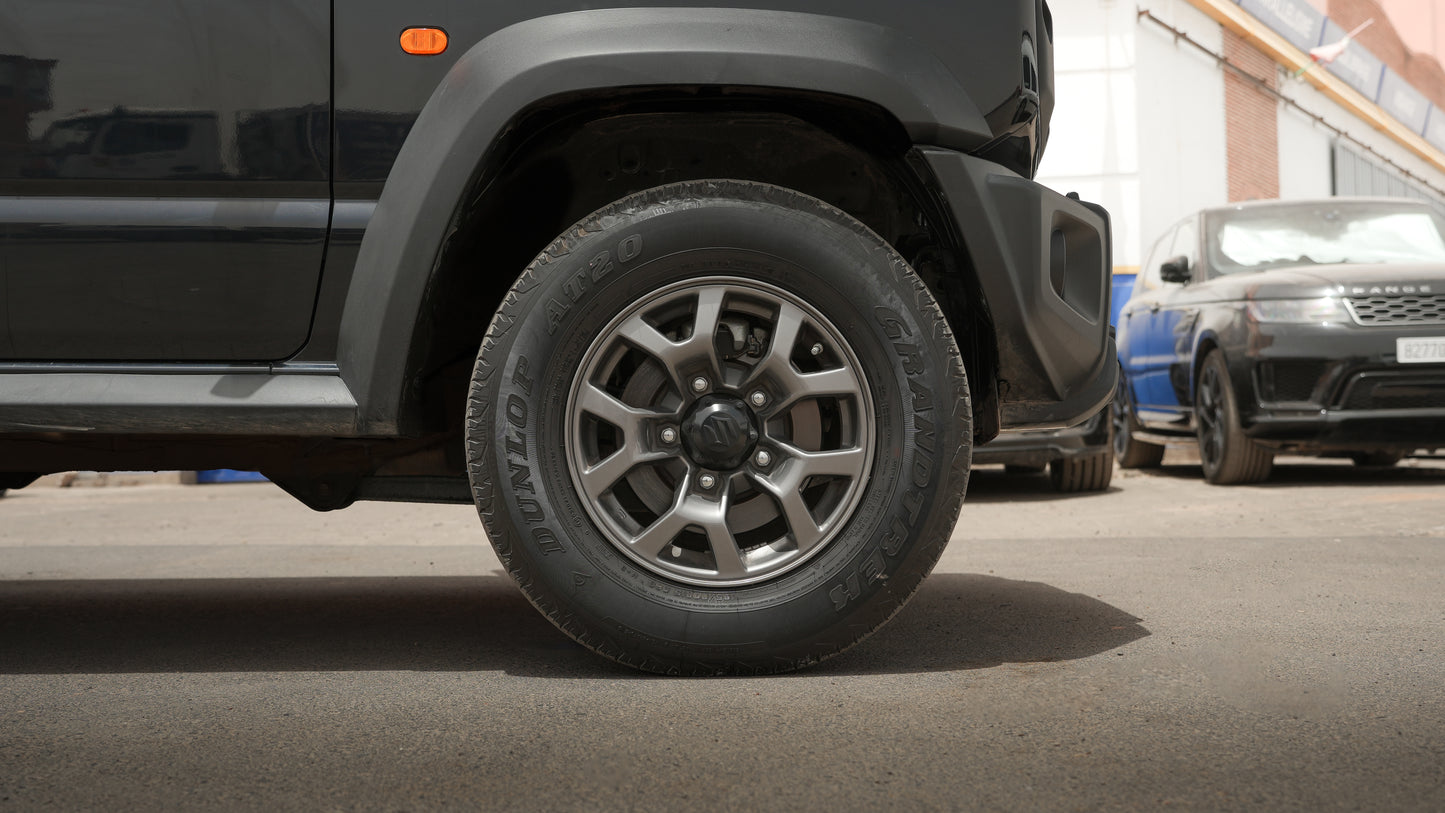 Suzuki Jimny – 2025 – 18 000 km
