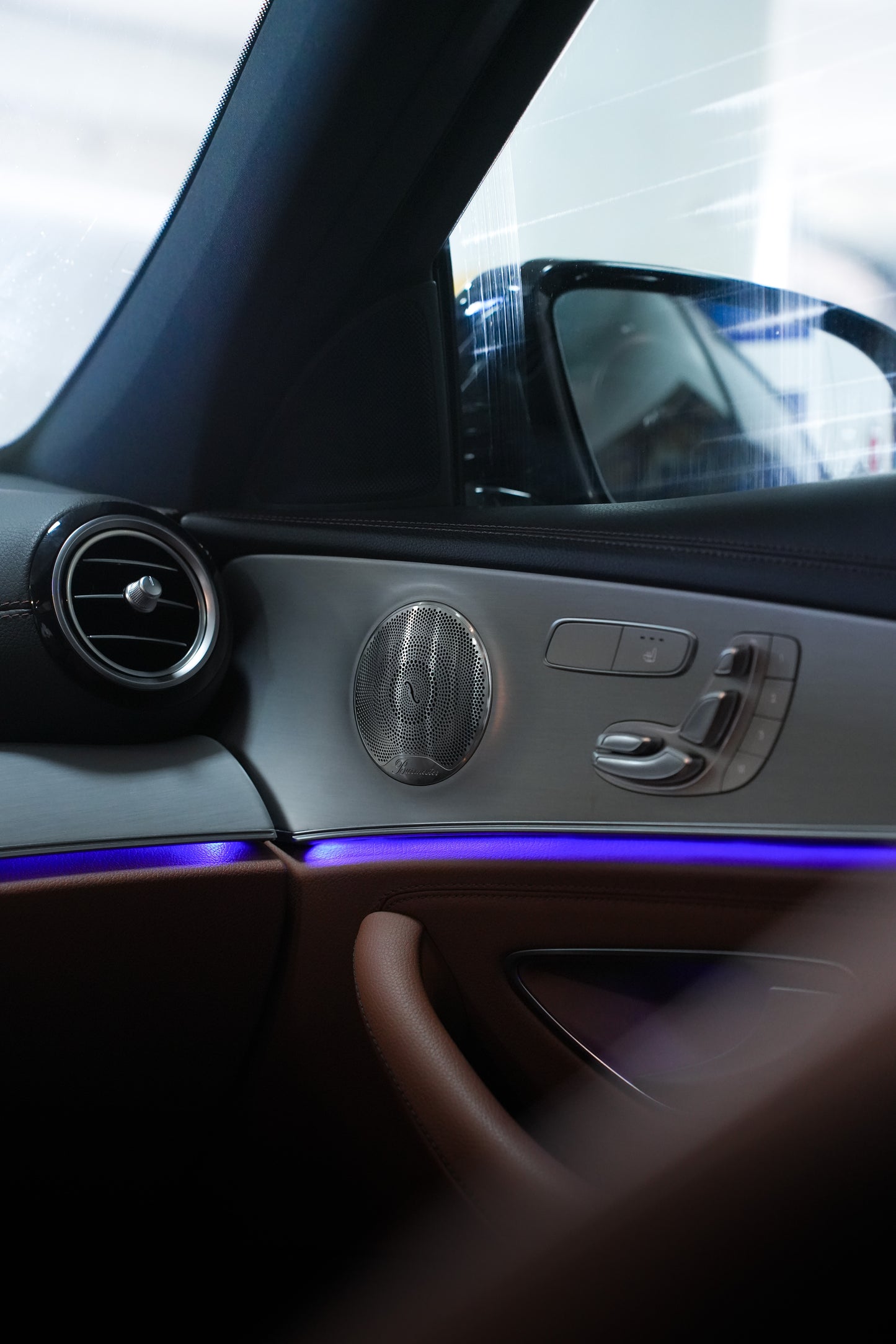 Classe e 220d 2022 importee 64 000km Amg line plus