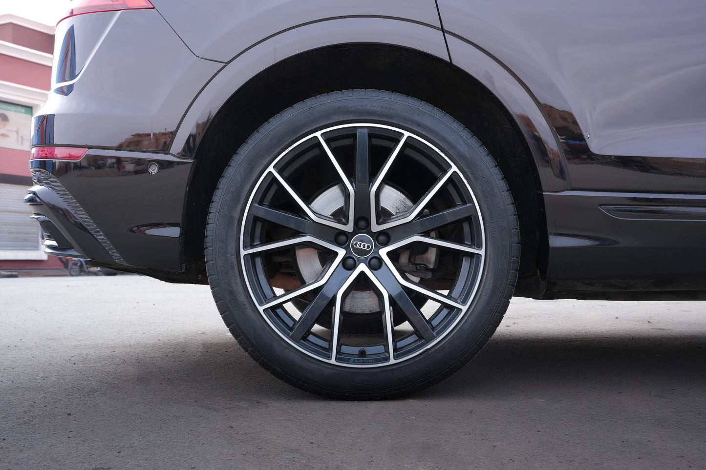 Audi Q8 45 TDI – 12/2020 – WW Maroc - 79000KM