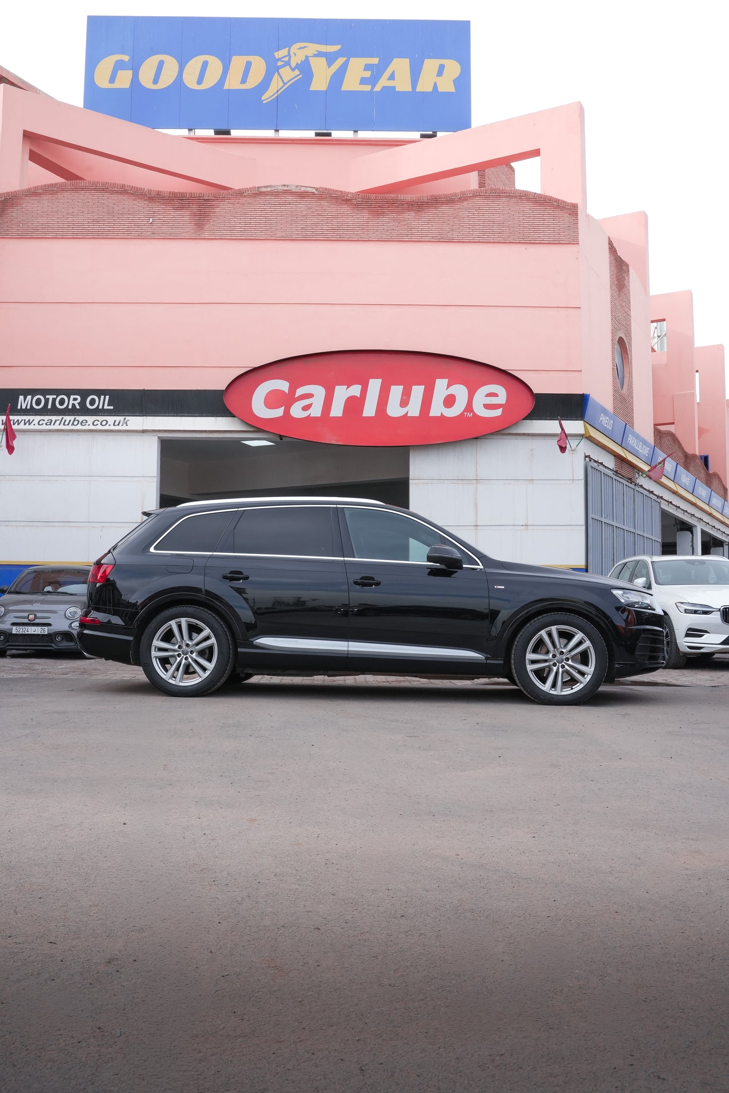 Audi Q7 Sline 2017 133 000 km full option