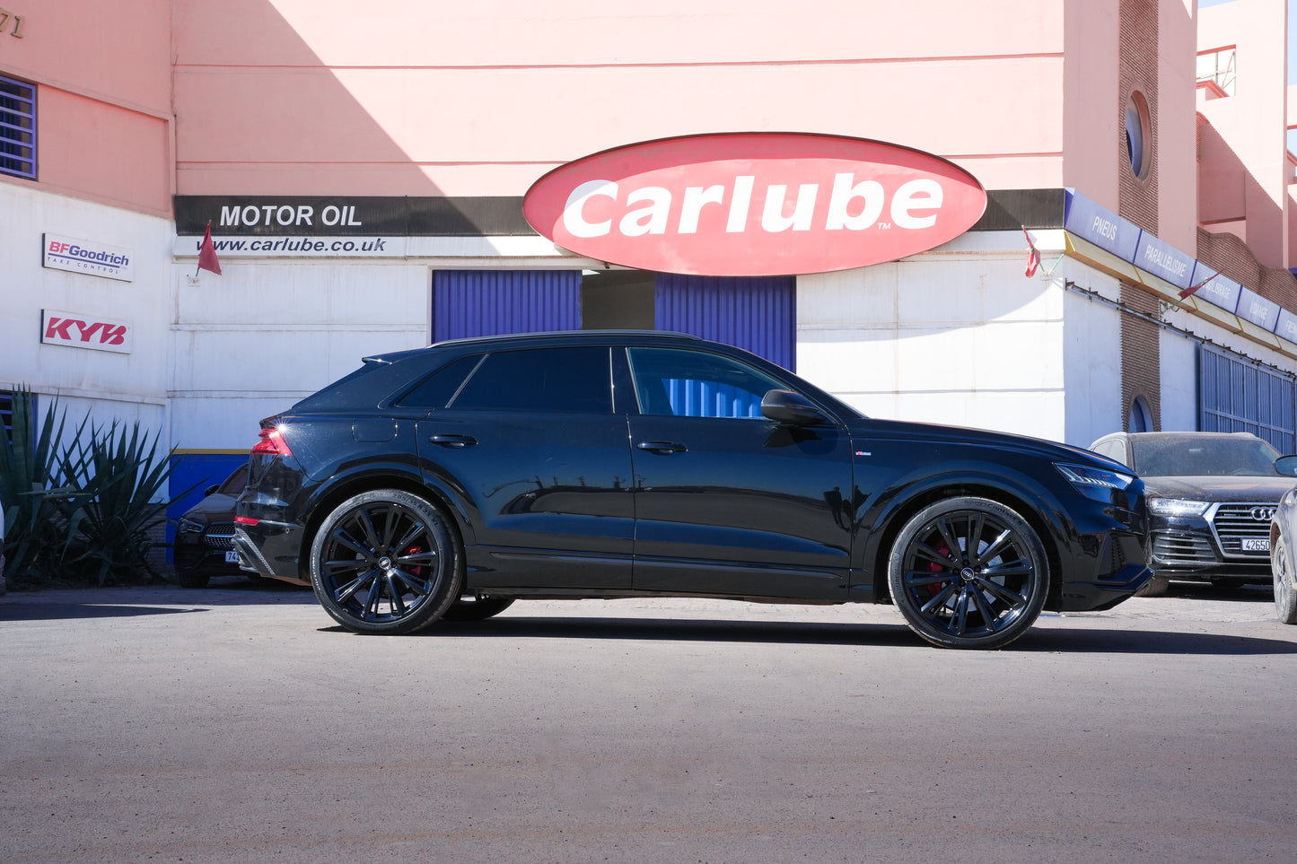 Audi Q8 S line 50 TDI  2023 Importée Neuf Finition Carbon