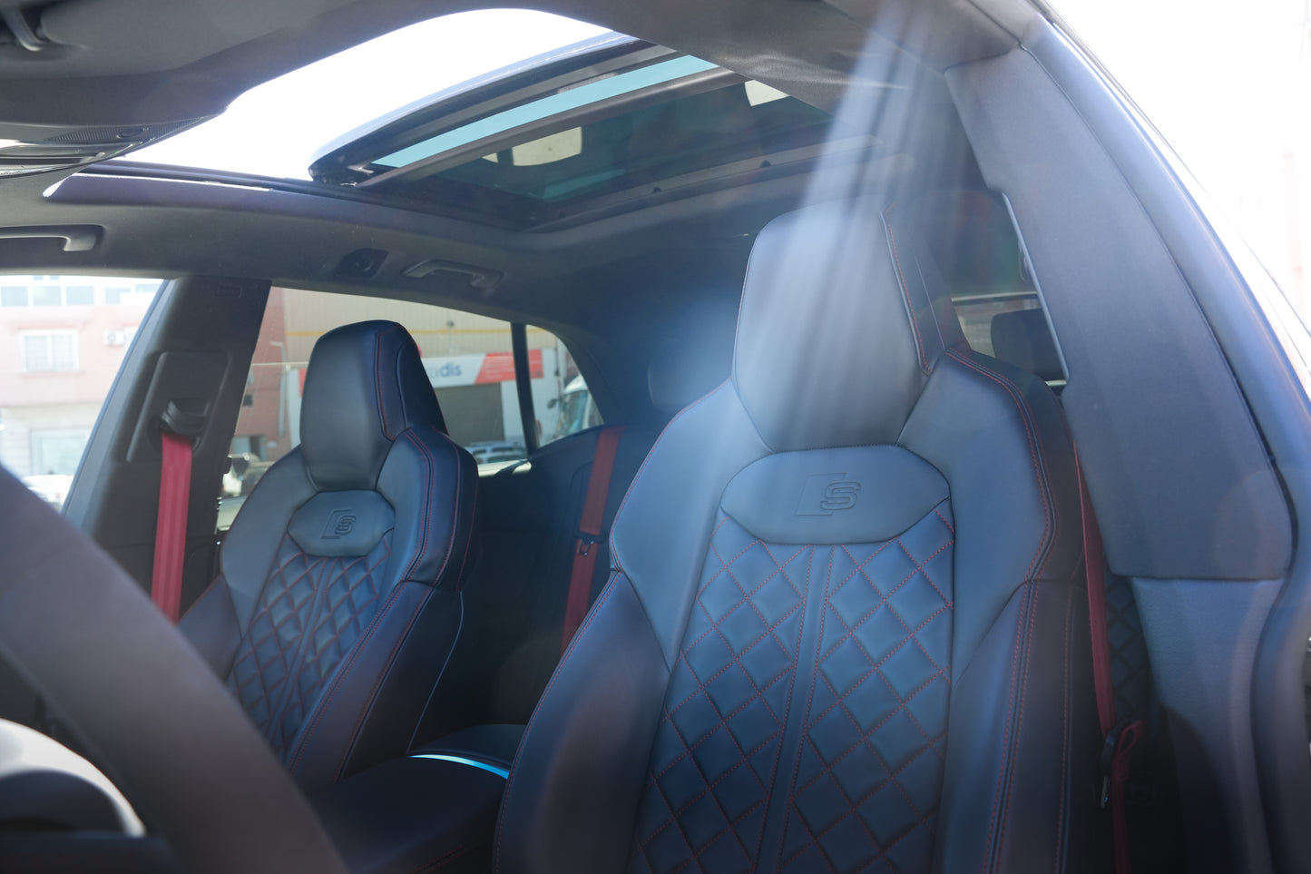 Audi Q8 S line 50 TDI  2023 Importée Neuf Finition Carbon