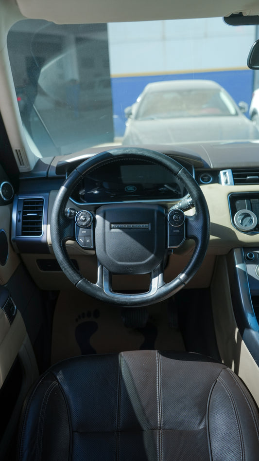 RANGE ROVER Sport HSE SDV6 2017 avec 128000 km