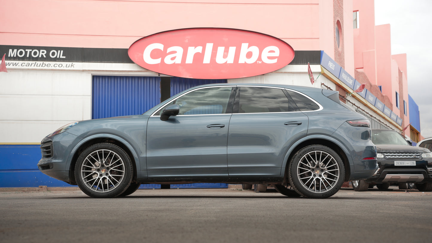 Porsche Cayenne SUV – 2018