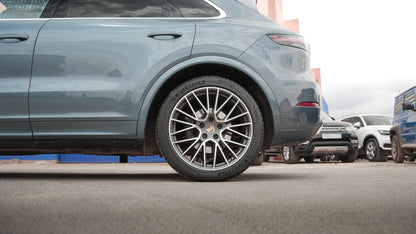 Porsche Cayenne SUV – 2018