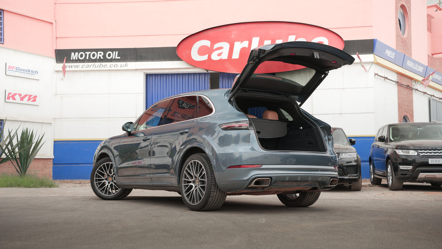 Porsche Cayenne SUV – 2018