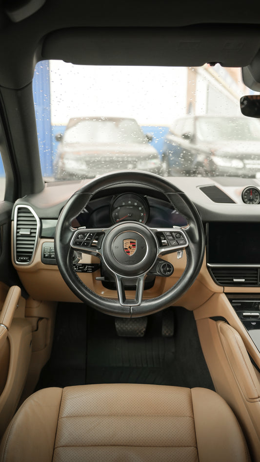 Porsche Cayenne SUV – 2018