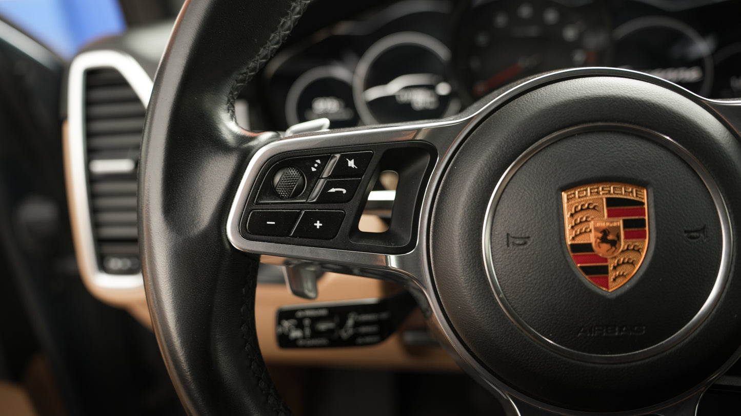 Porsche Cayenne SUV – 2018