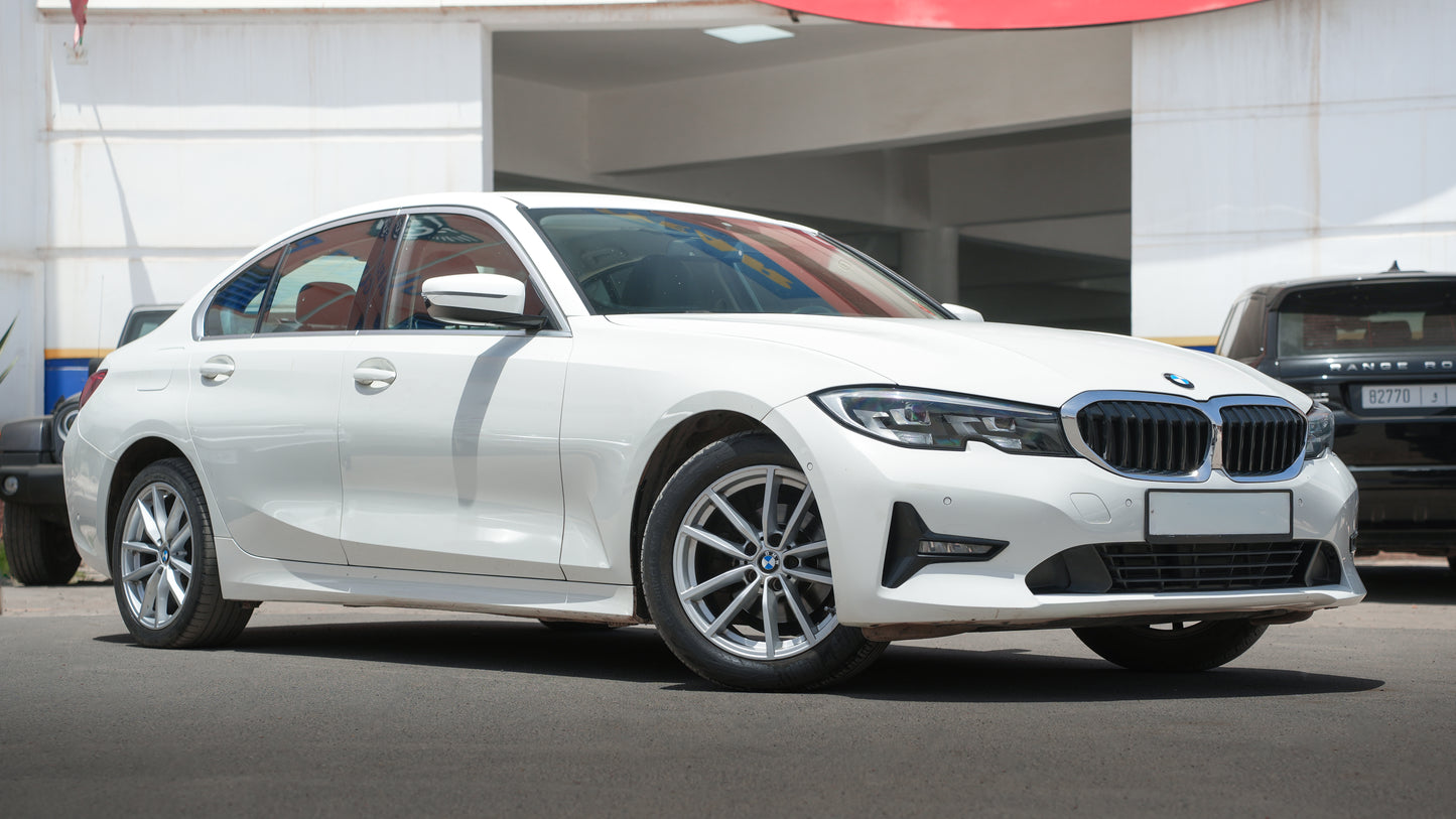 BMW Série 3 – 2020 avec 88 000 km