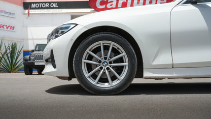 BMW Série 3 – 2020 avec 88 000 km
