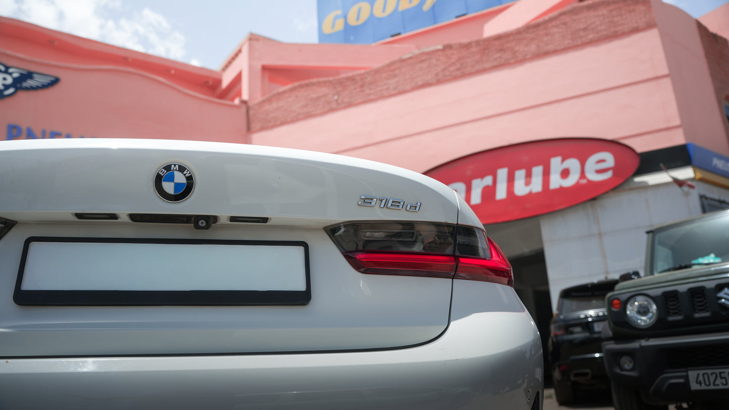 BMW Série 3 – 2020 avec 88 000 km
