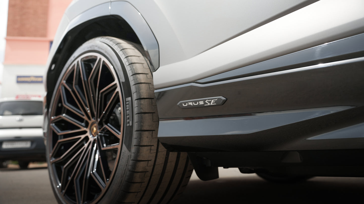 Lamborghini Urus SE Hybride importée neuf