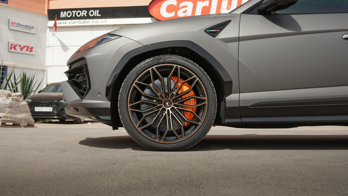Lamborghini Urus SE Hybride importée neuf