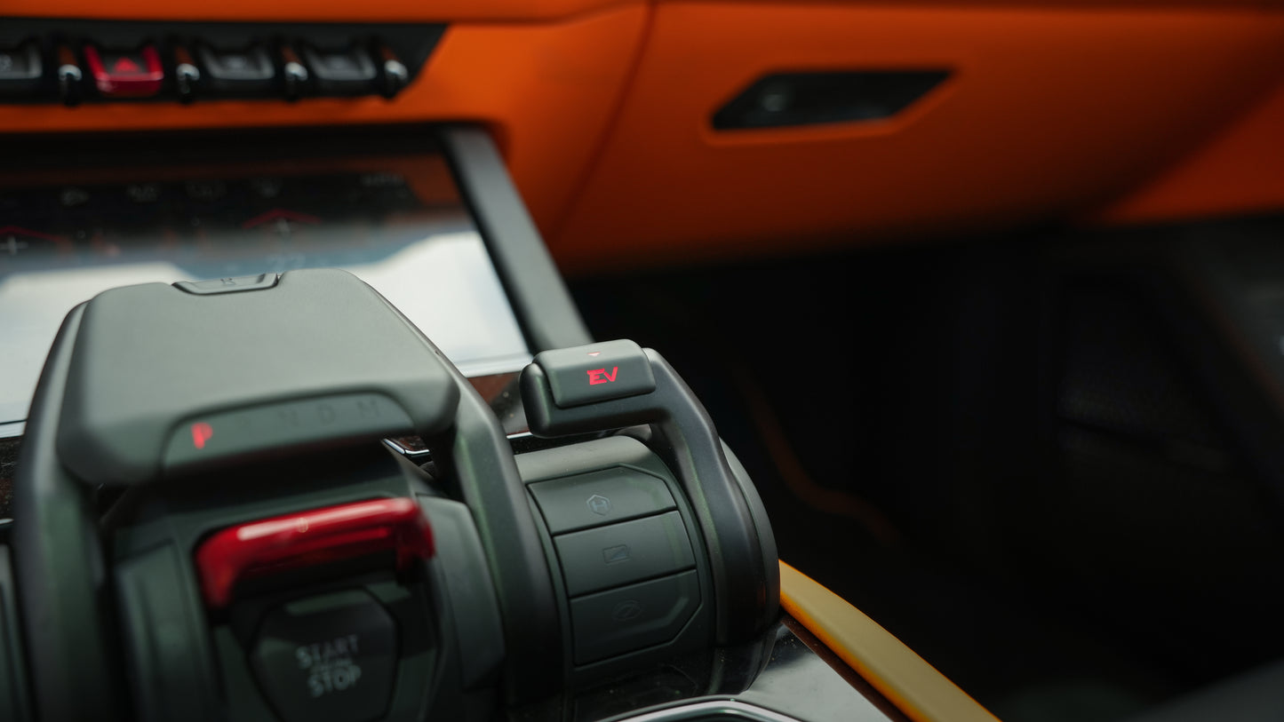Lamborghini Urus SE Hybride importée neuf