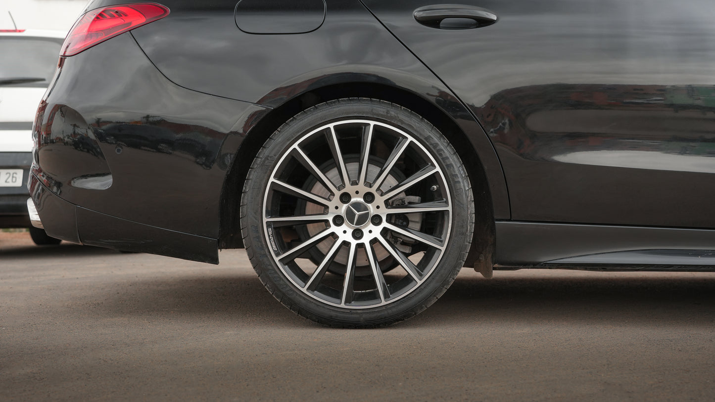 Mercedes-Benz Classe C 220 pack Amg 2024