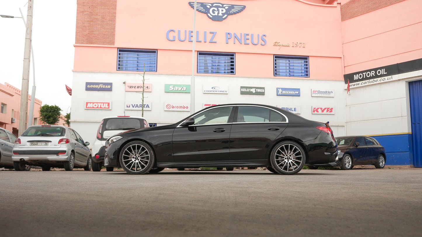 Mercedes-Benz Classe C 220 pack Amg 2024