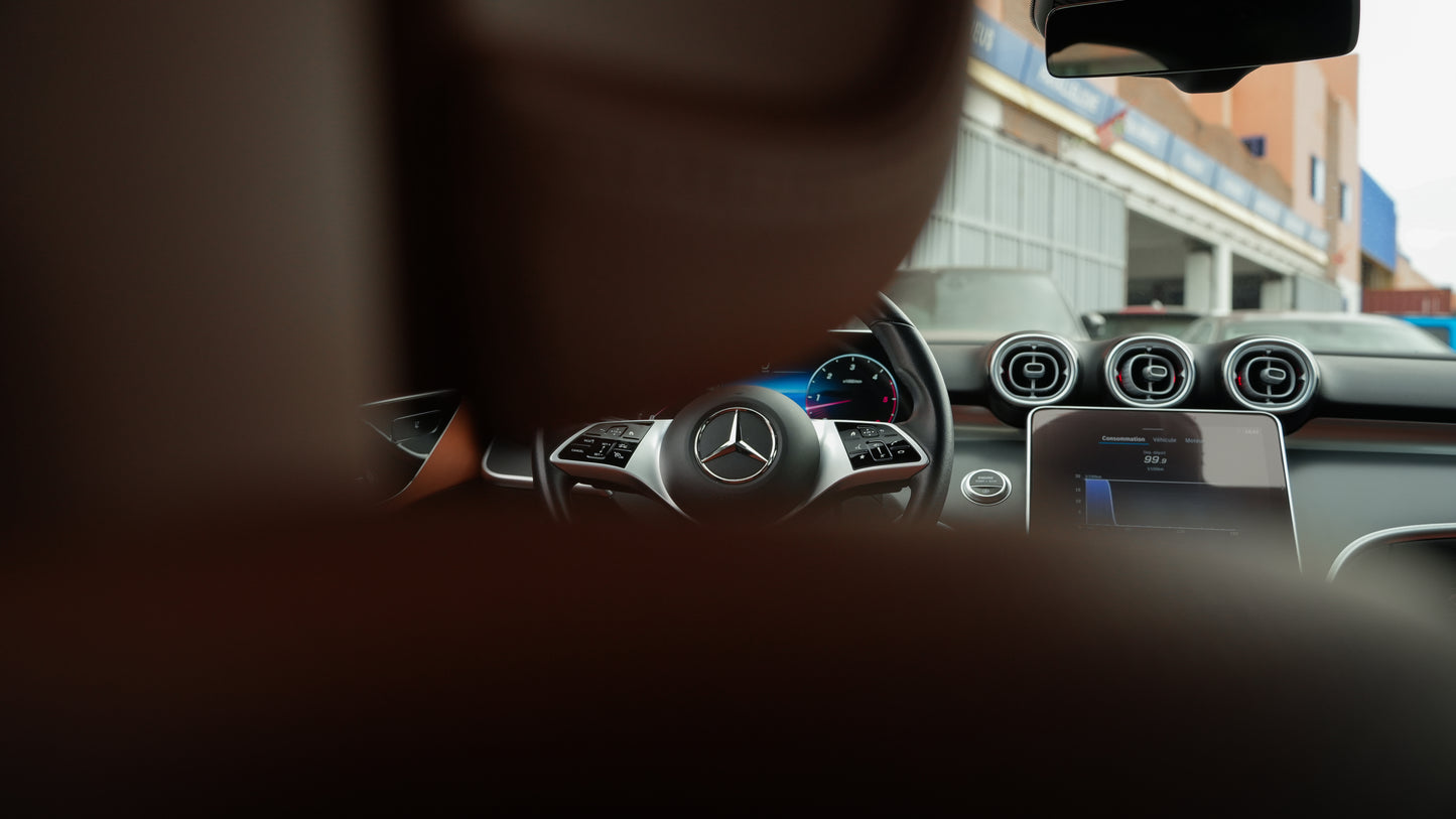Mercedes-Benz Classe C 220 pack Amg 2024