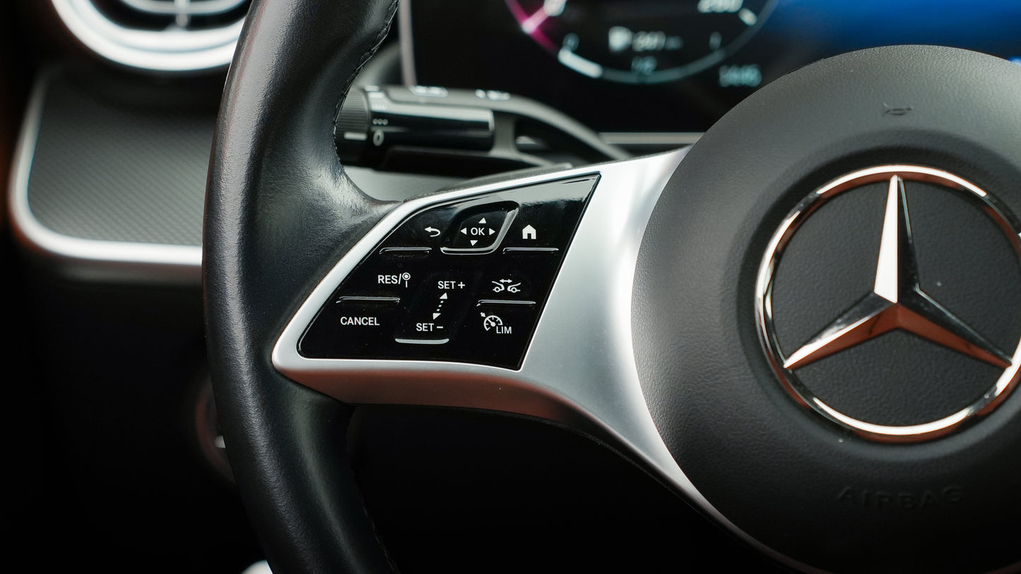 Mercedes-Benz Classe C 220 pack Amg 2024