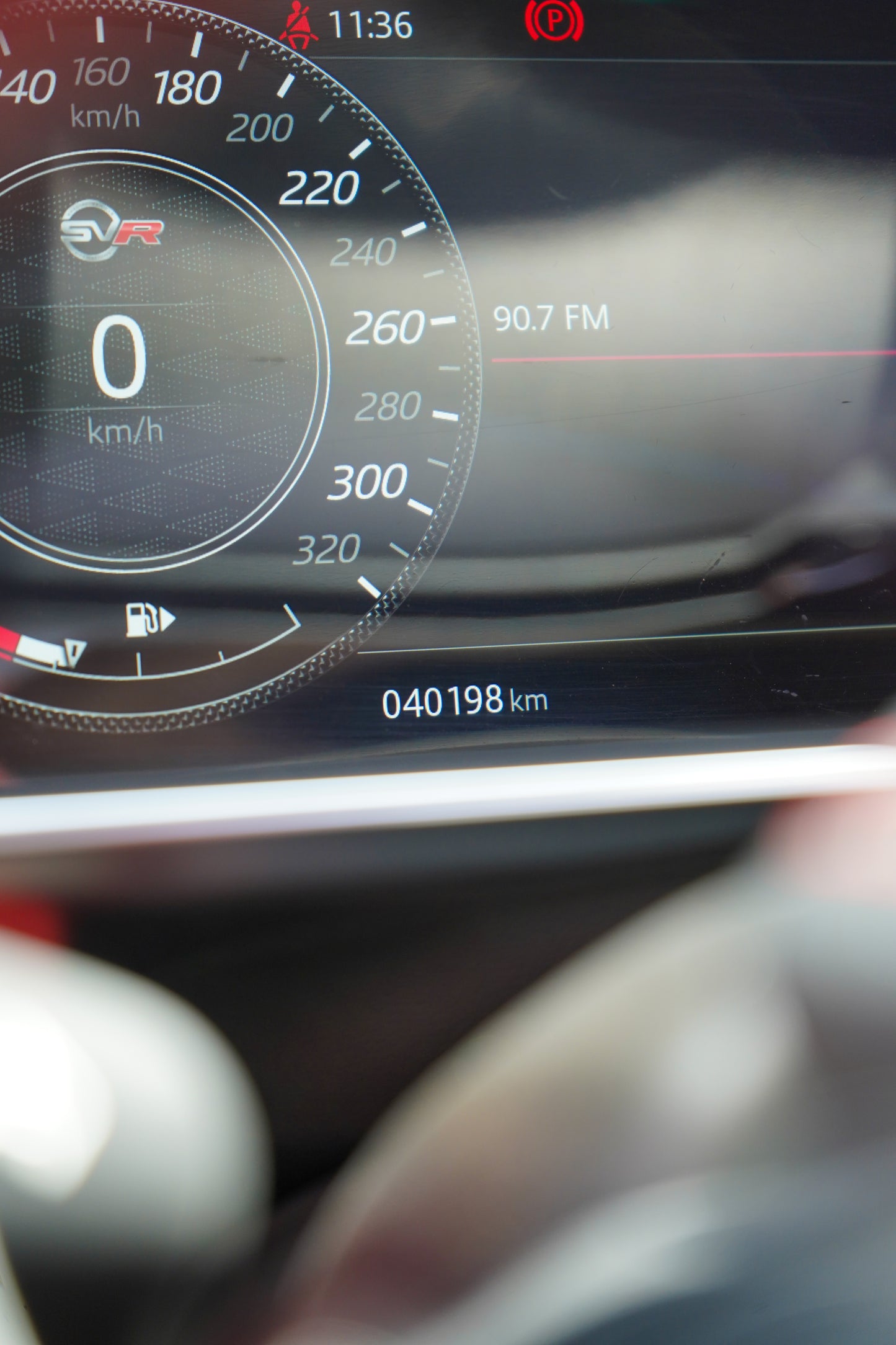 Range Rover Sport SVR Carbon Edition – 2022 _ 40 000KM