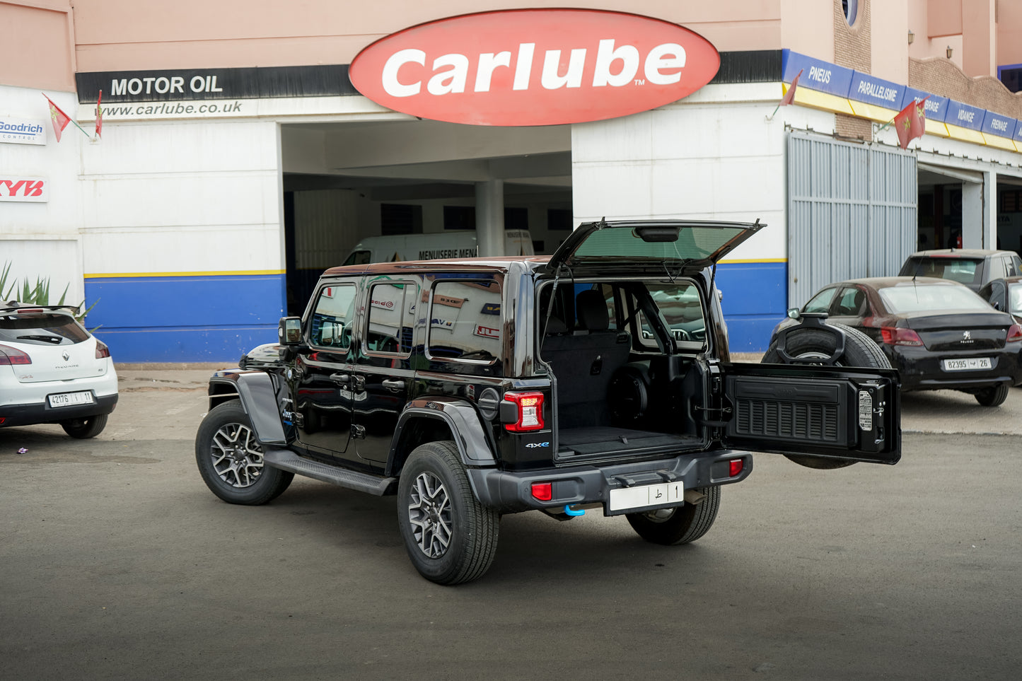Jeep Wrangler 4xe Hybrid 2022 – 10 000 km