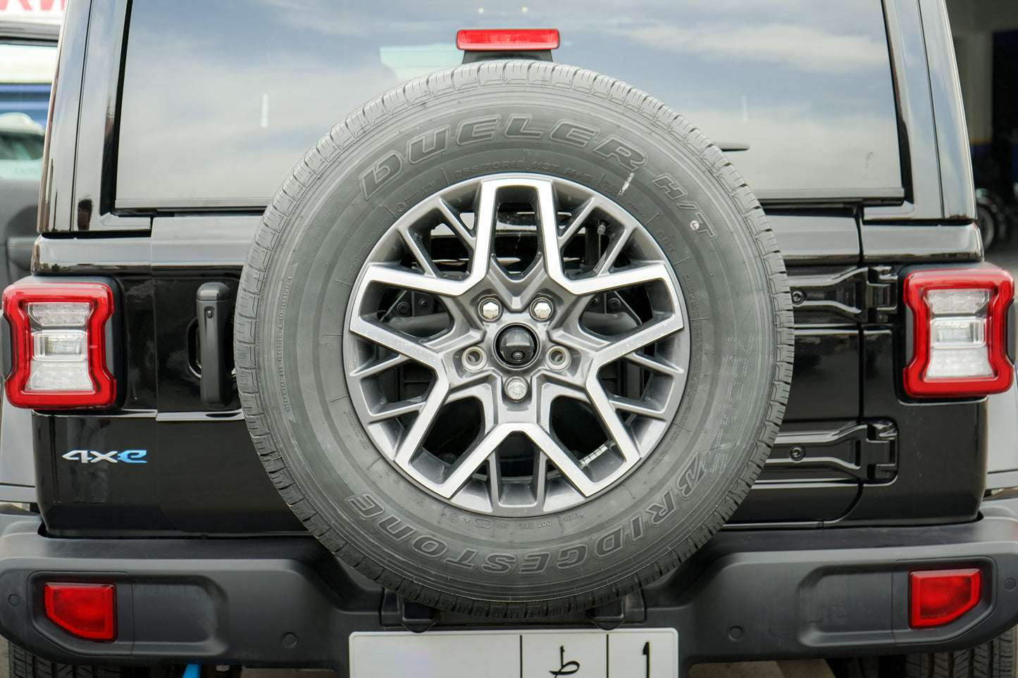 Jeep Wrangler 4xe Hybrid 2022 – 10 000 km